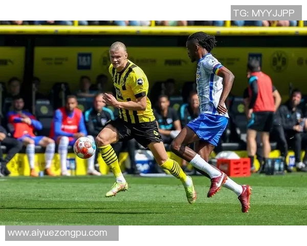 柏林赫塔主场硬仗受挫同多特蒙德握手言和